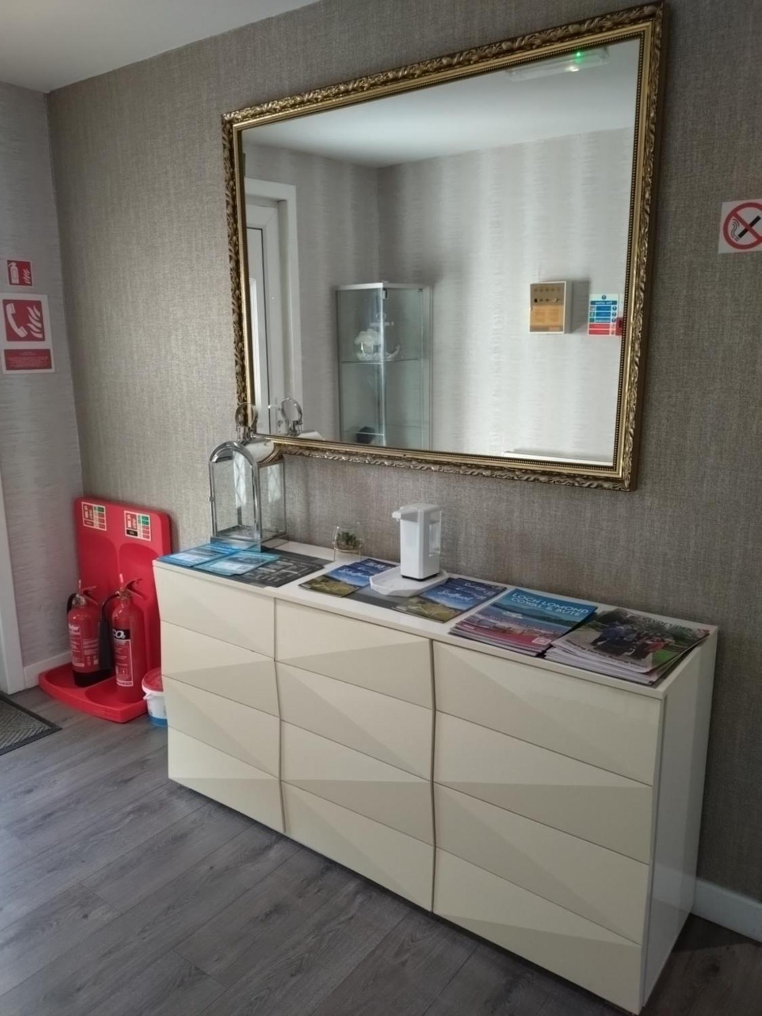 Anchorage - Also 1 Available With Hot Tub,must Be Booked Separately Guest house Balloch
